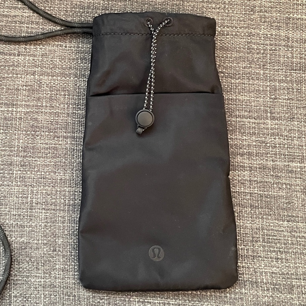 Lululemon Cross Body Black Phone Pouch